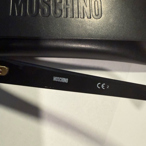 Moschino Dark Blue Sunglasses - Picture 4 of 7